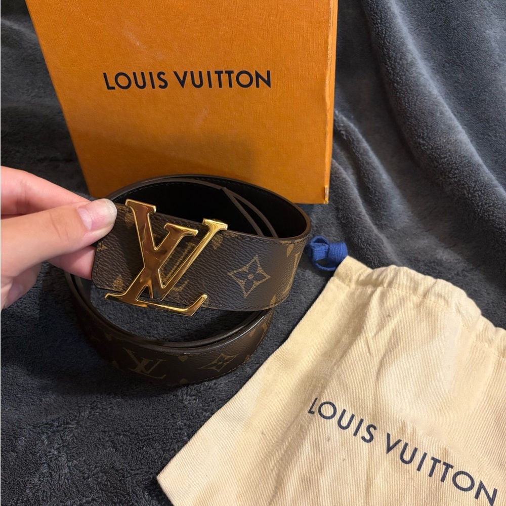 AUTHENTIC Louis Vuitton Black and Gold Monogram Belt